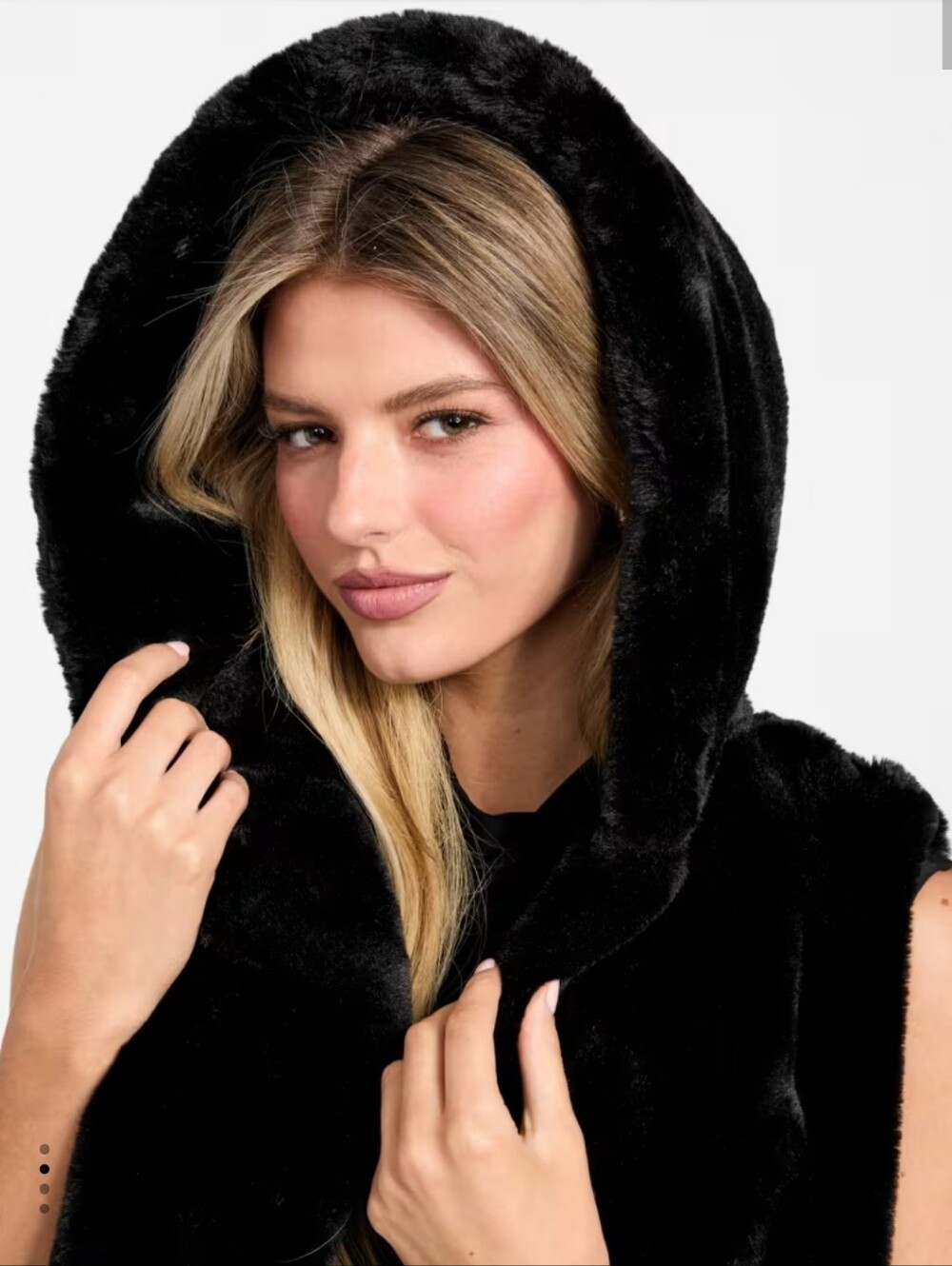 GUESS Sophy Faux-Fur Hooded Vest Lux Black Oversized Hoodie New Size M